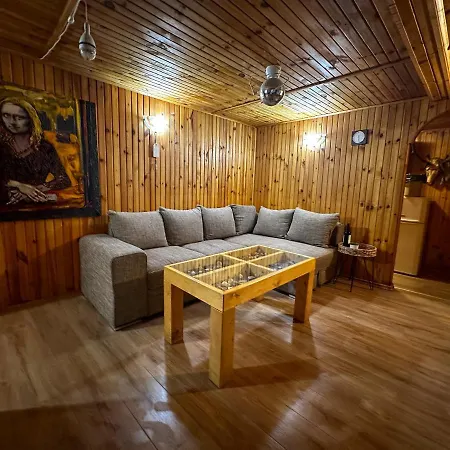 “river Romance” Vila *